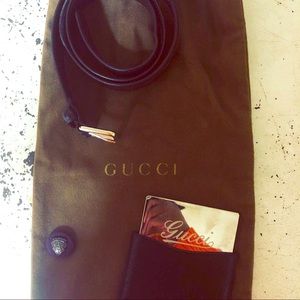 Gucci -belt, mirror and button